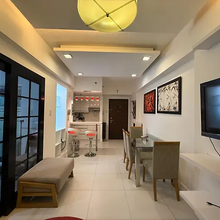 Luxury Condo At Forbeswood Parklane The Fort Bgc